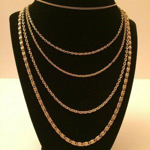 GOLD TONE MULTISTRAND 5 CHAIN  FOLDOVER CLASP A2.9